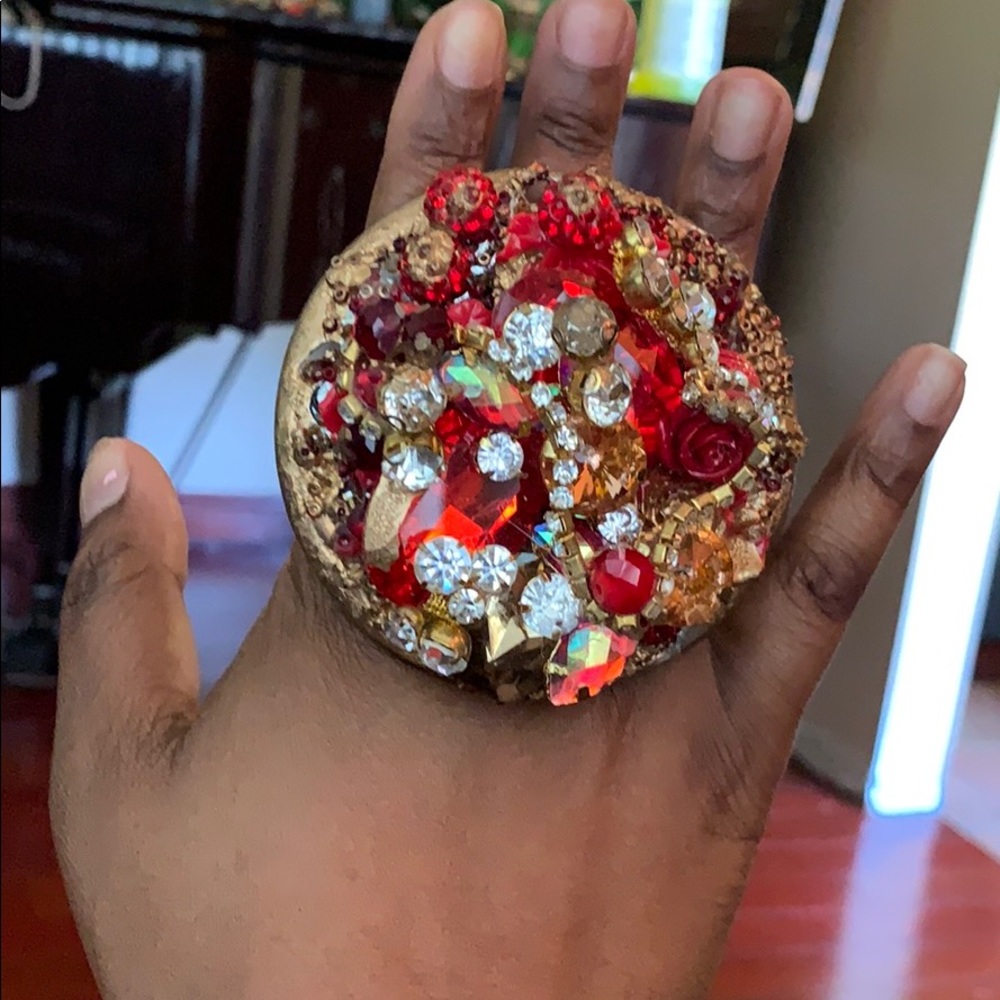 Custom Ring Accessory - Picture 4 of 4